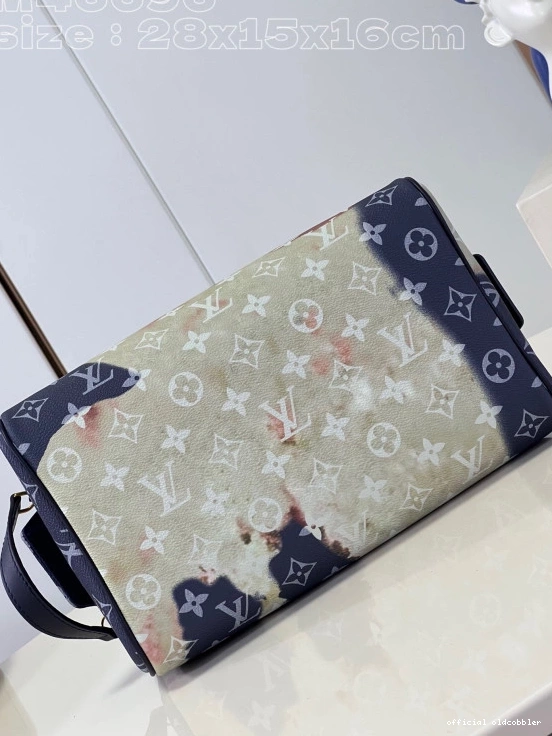 Official oldcobbler LOUIS VUITTON POUCH TOILET KIT DOPP 0817